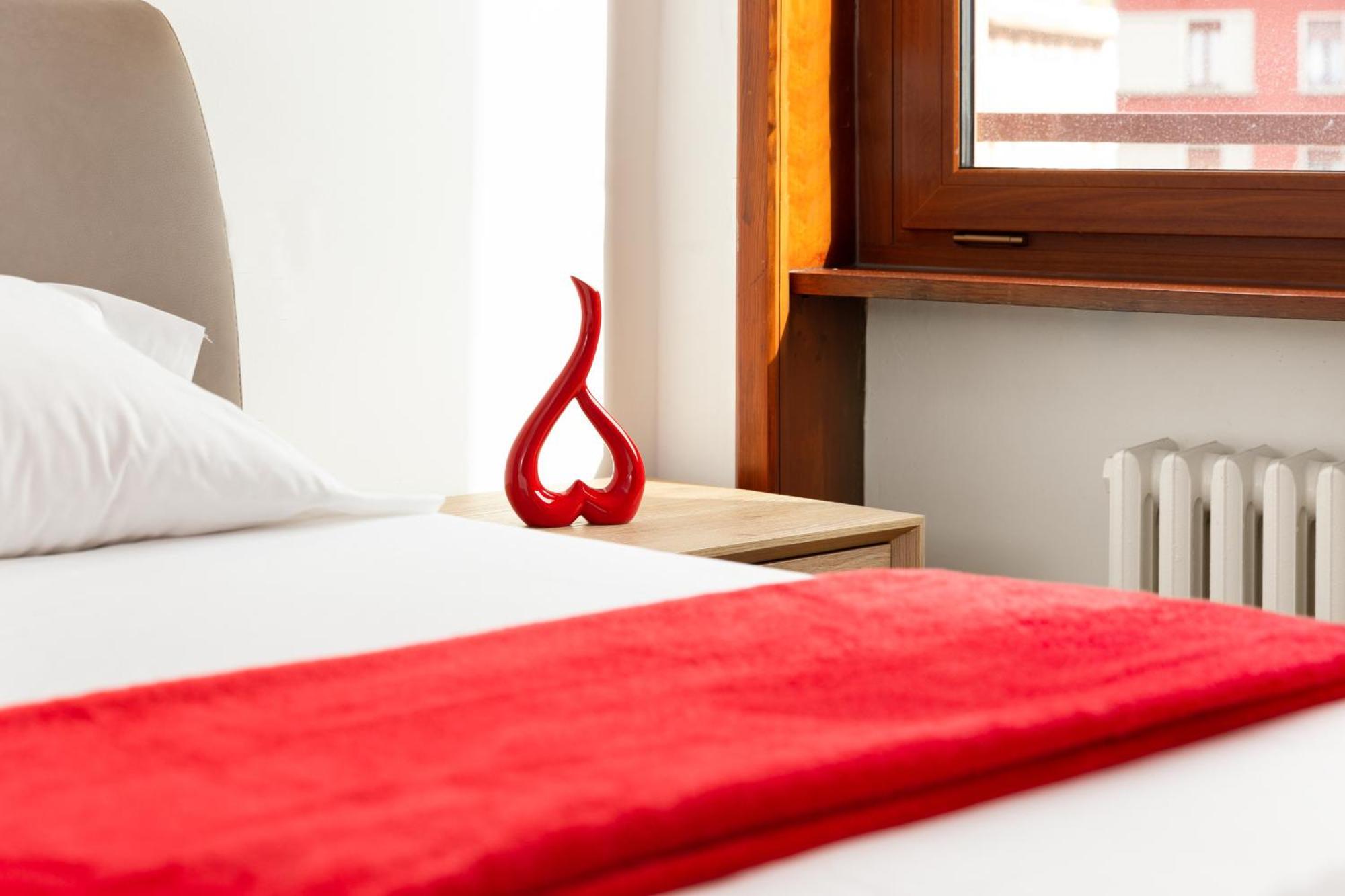 Free Parking - 5 Star - Sauna Luxury Apartment Milano Esterno foto