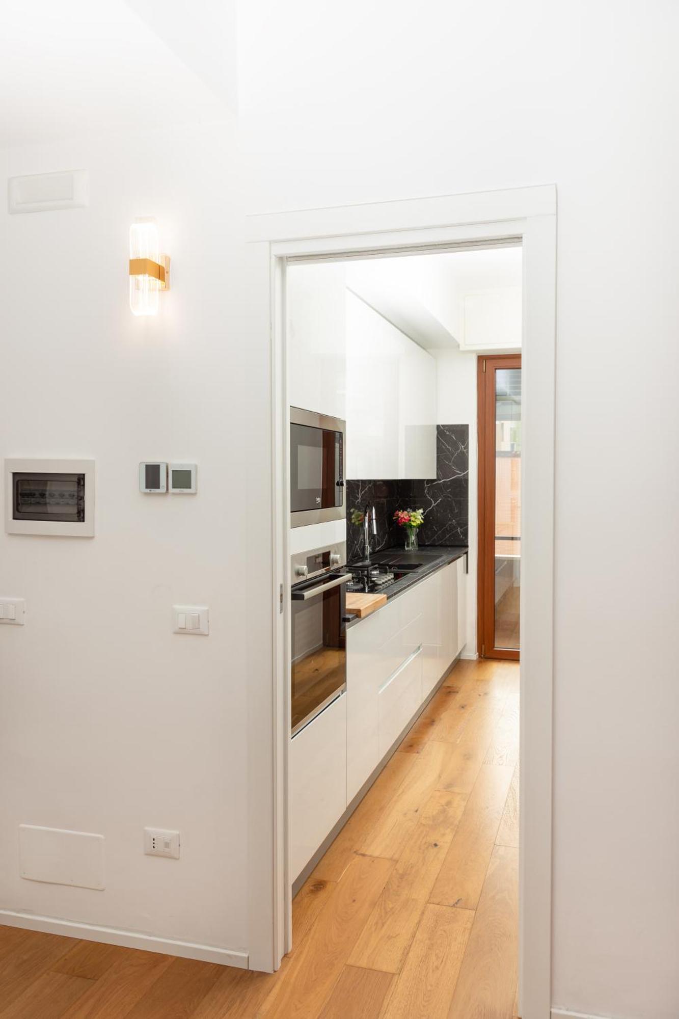 Free Parking - 5 Star - Sauna Luxury Apartment Milano Esterno foto